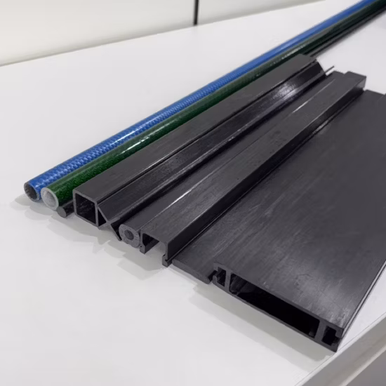 Pultrudiertes Kohlefaserrohr, quadratisch außen