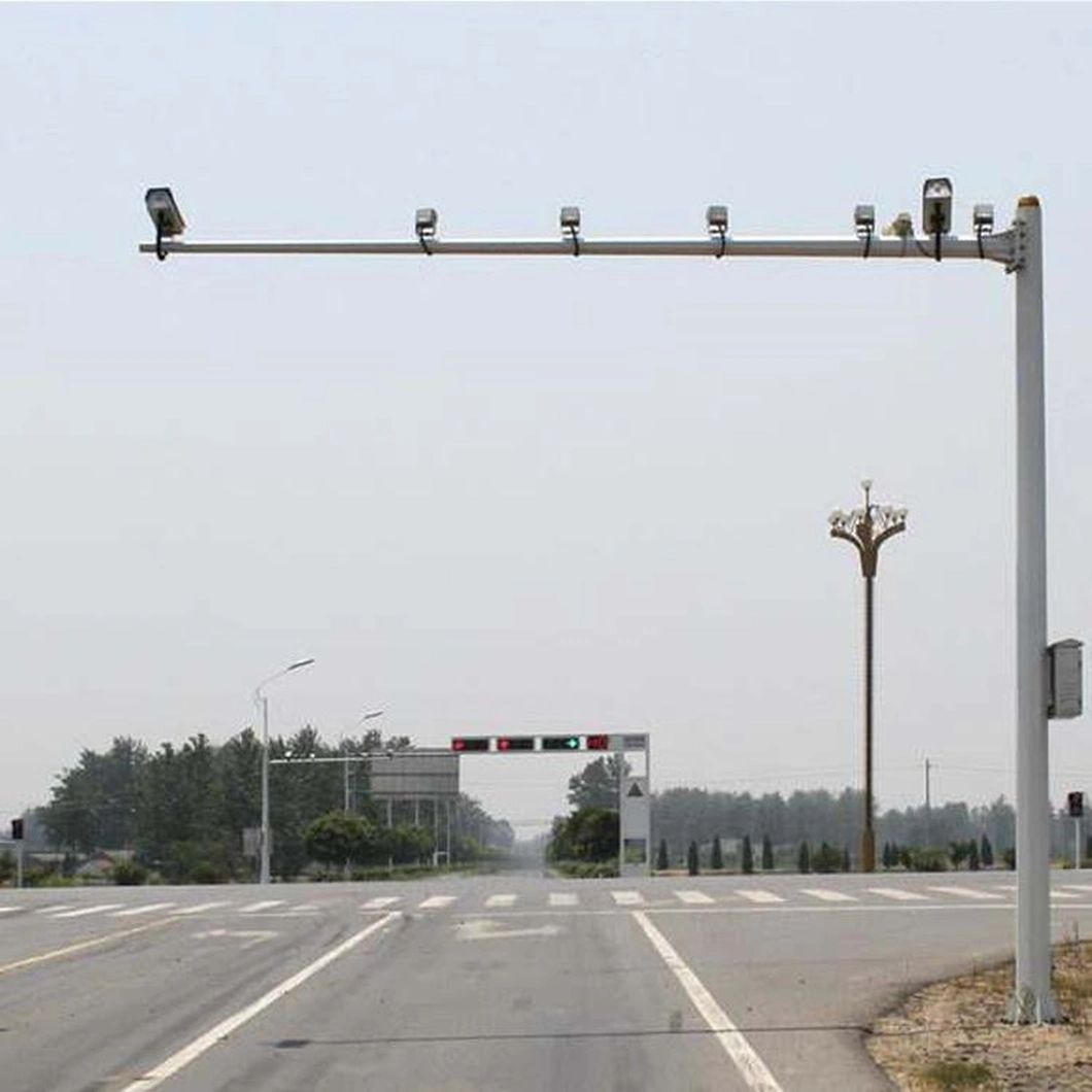 Outdoor Galvanized CCTV Traffic Security Monitoring Steel Post Surveillance Camera Pole